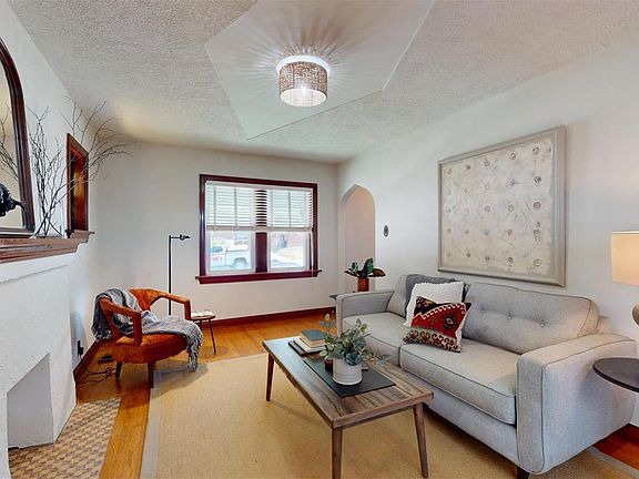 5th image of 8505 Rosemary Ave