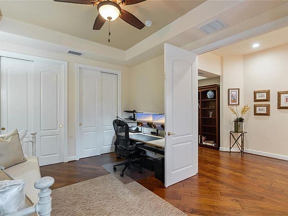 4th image of 567 Avellino Isles Cir Unit 202