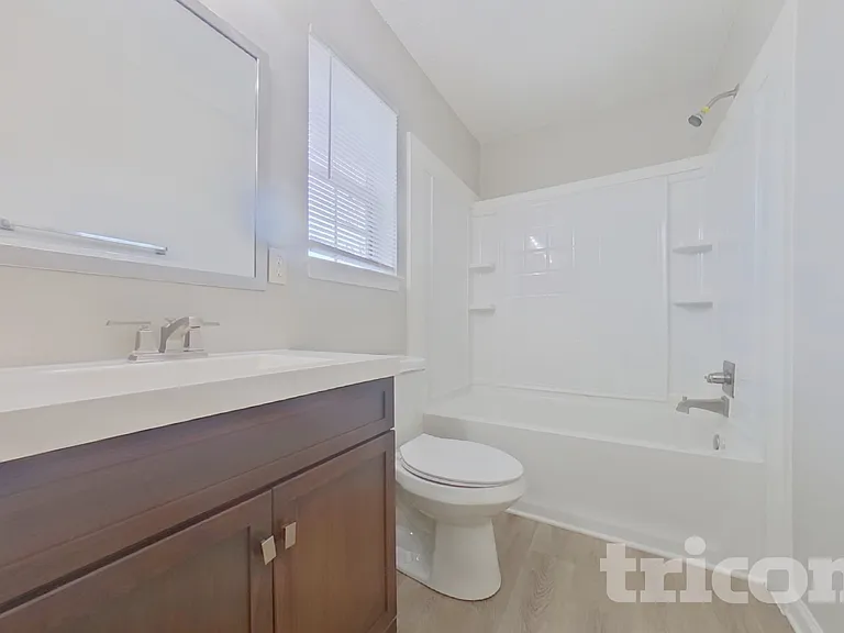 3 Long Glen Ct — Photo 9