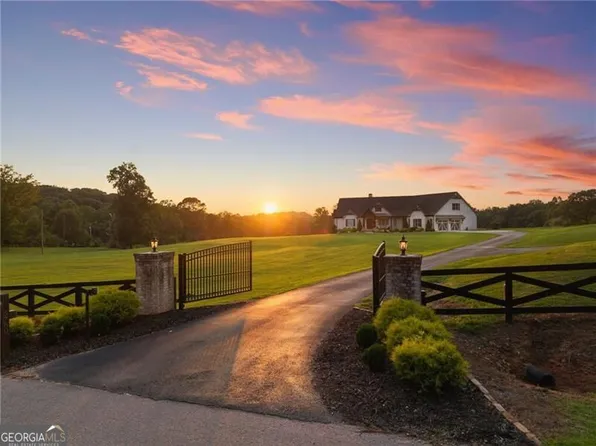 5760 Kanaday Rd, Murrayville, GA 30564