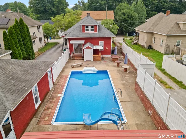 44 School Street, Killingly, CT 06239