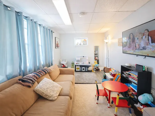 8 E Ashland Ave #A, Glenolden, PA 19036