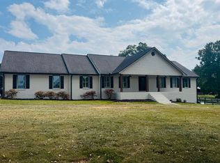 1098 Ranchwood Trl, Woodstock, GA 30188