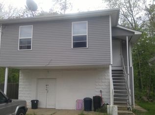 14 Center St, Lakehurst, NJ 08733
