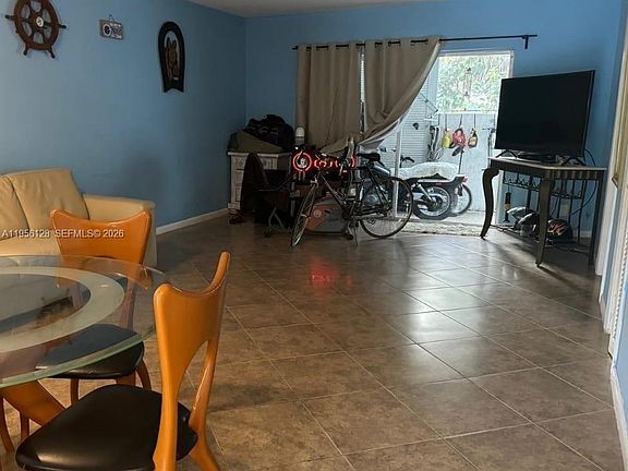 5th image of 4321 NW 9th Ave APT 104