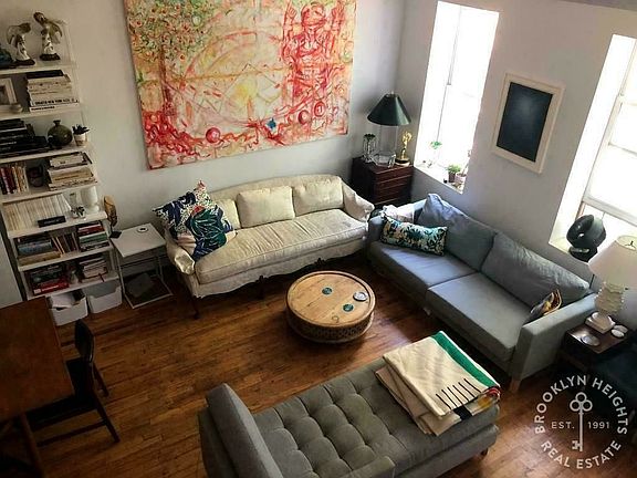 3rd image of 371 Pacific St #A