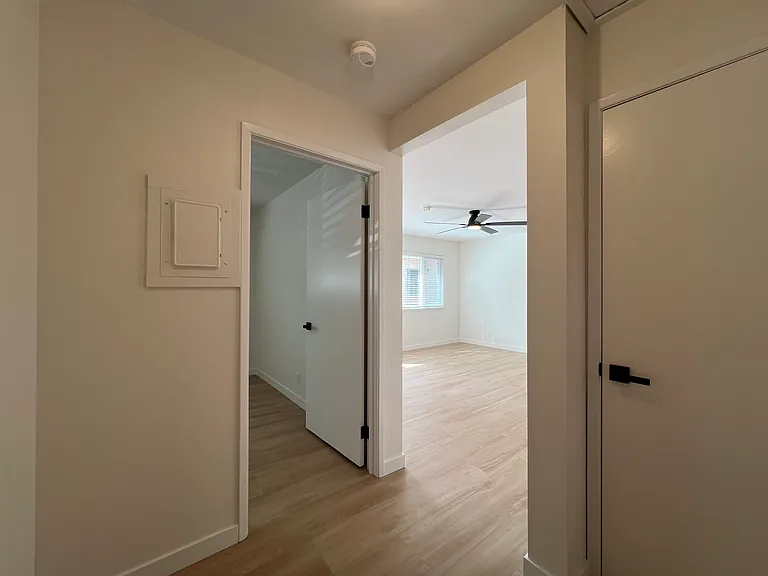 1909 San Ramon Ave #3 — Photo 13