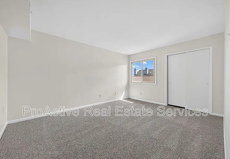 1415 E Ocean View Ave — Photo 11