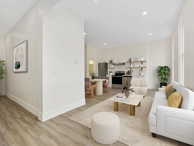 29A King St W #201 — Photo 2