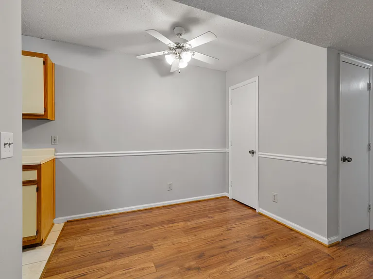 5627 Hornaday Rd #B — Photo 8