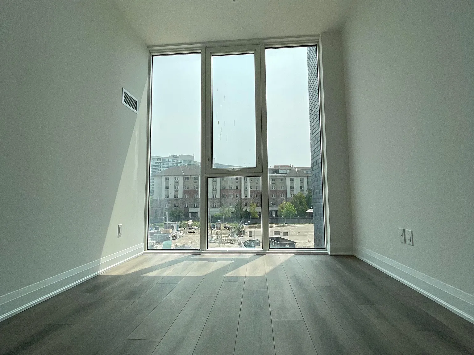2 bed, $3,300 — Photo 4