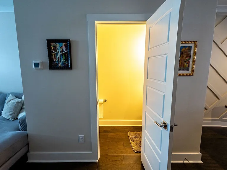 2325 Central Ave — Photo 8