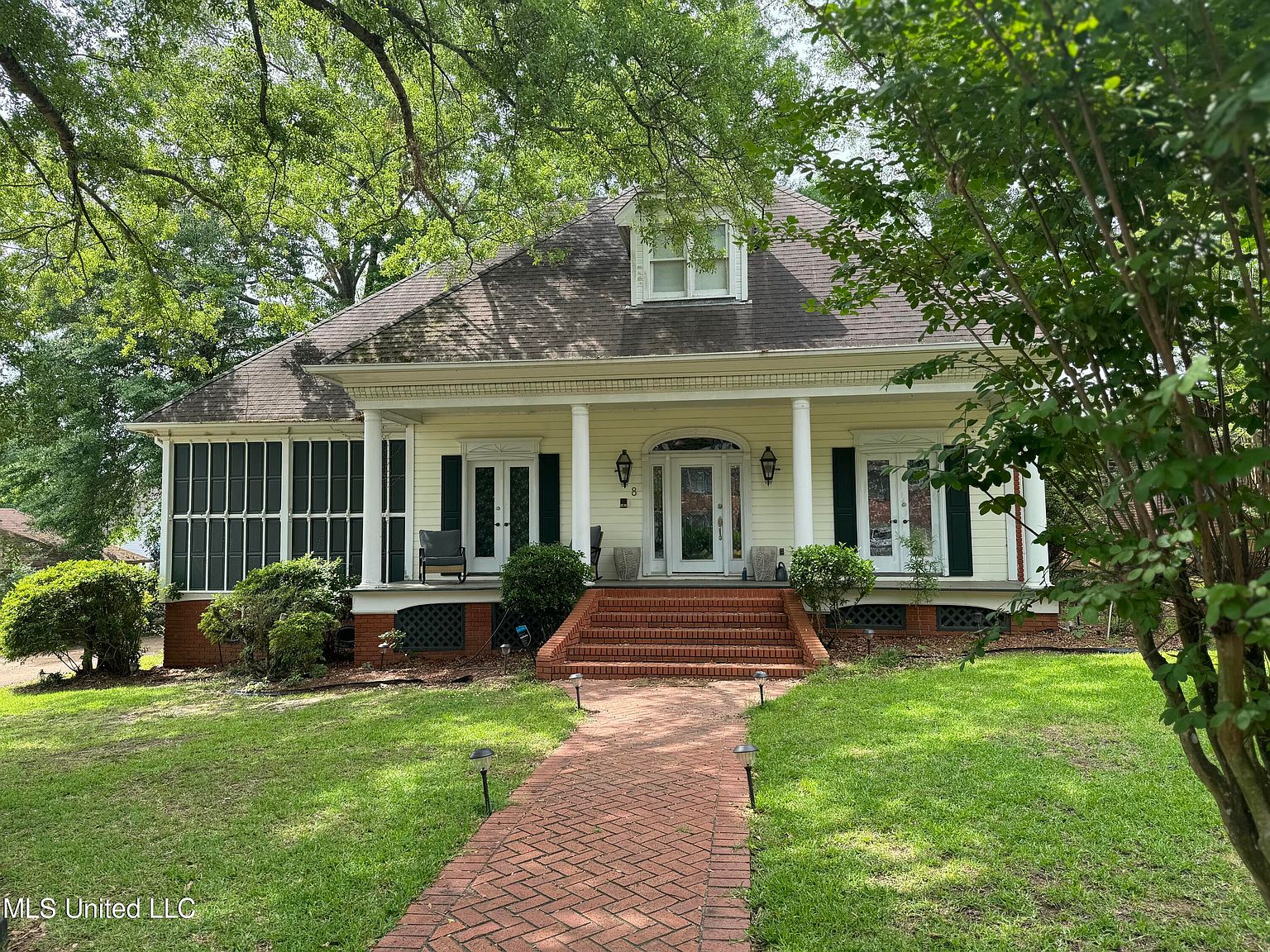 a*8様 House on the hill ロンパース 60サイズ 8 Dogwood Hill Dr, Jackson, MS 39211 | Zillow