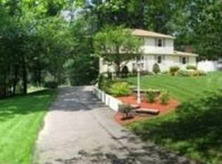 25 Dianna Rd, Londonderry, NH 03053