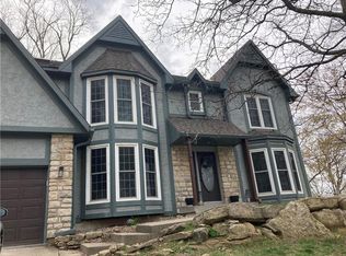 4113 NW Platte Brooke Dr, Kansas City, MO 64151