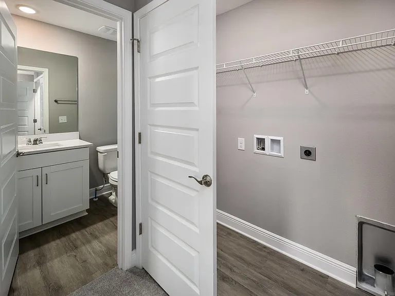 319 Carmel Dr #15 — Photo 26