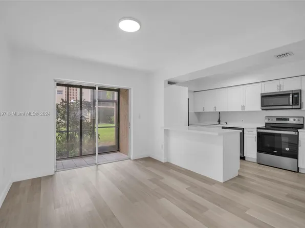 8401 SW 107th Ave APT 132E, Miami, FL 33173