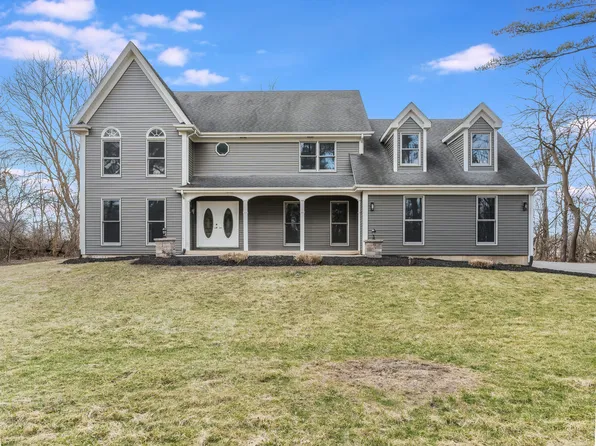 4N330 Anderson Rd, Elburn, IL 60119