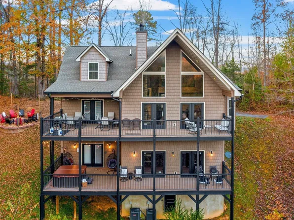 1316 Harmony Way, Sevierville, TN 37876