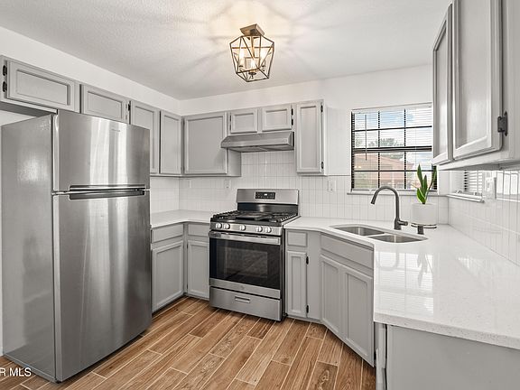 4th image of 7737 Waterhouse Dr