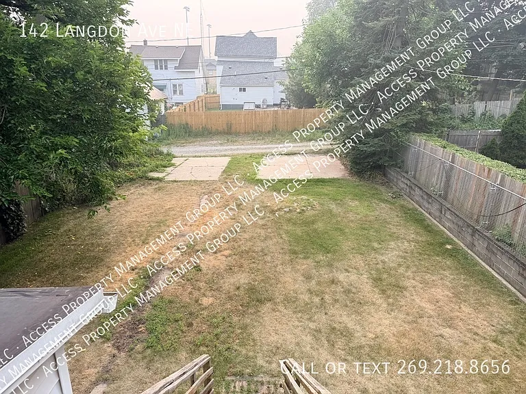 142 Langdon Ave NE — Photo 17