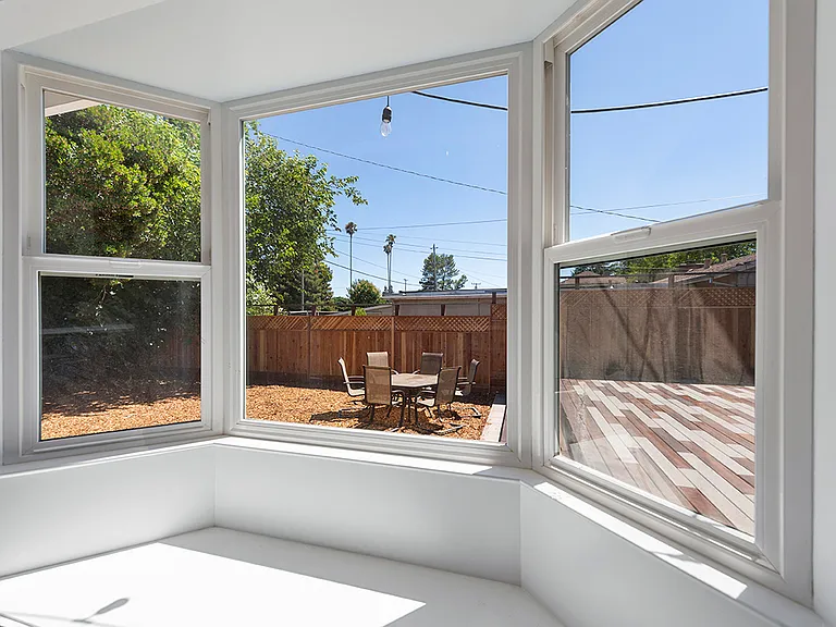 944 Bruno St — Photo 13