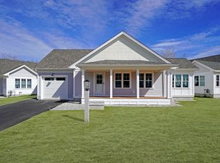 6 Dozer Dr, North Yarmouth, ME 04097