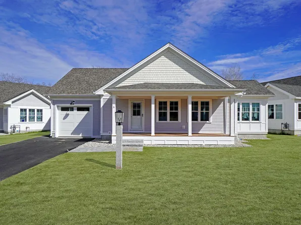 6 Dozer Drive, North Yarmouth, ME 04097