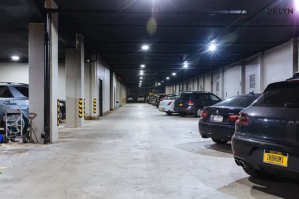 Rented by Nooklyn NYC LLC | media 148