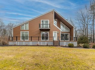 24 Seasons Ln, Londonderry, NH 03053