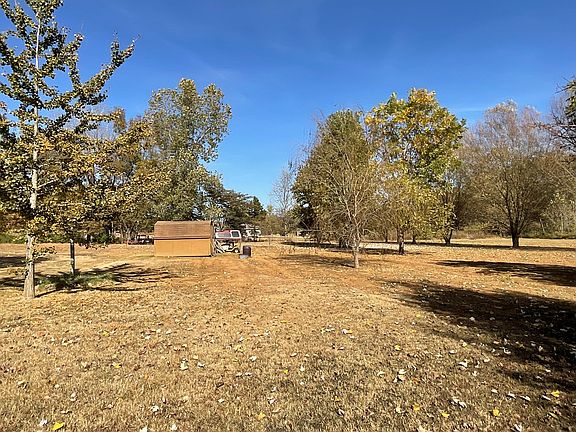 3rd image of 23988 State Highway 51