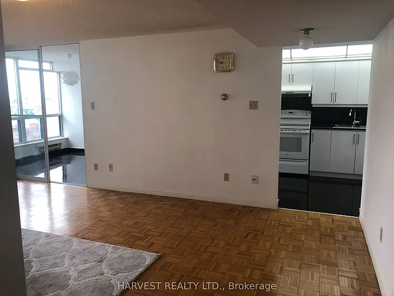 4727 Sheppard Ave E #905 — Photo 5
