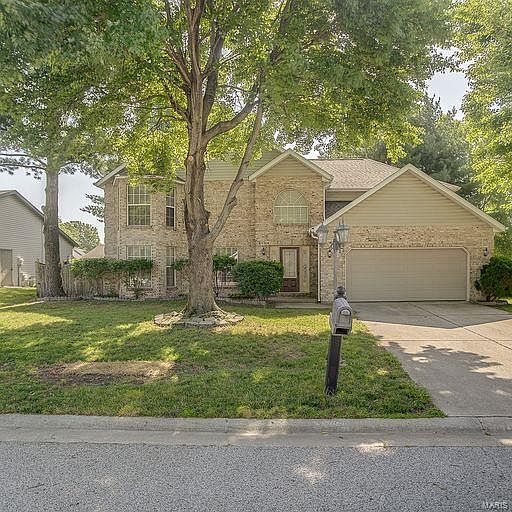1st image of 3910 Benington Dr