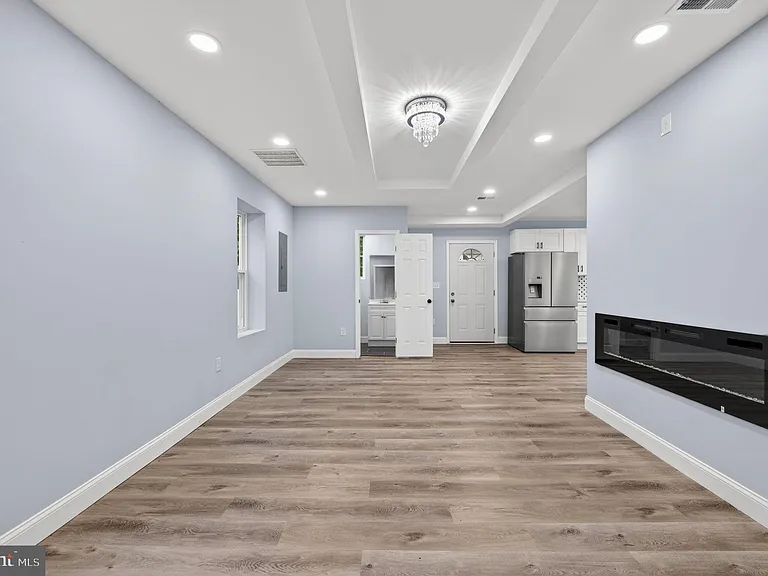 5306 Ethelbert Ave — Photo 14