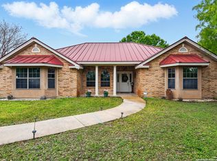 130 Beavers Ln, Uvalde, TX 78801