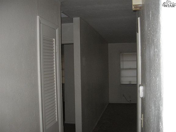 3rd image of 1711 Tucson Dr