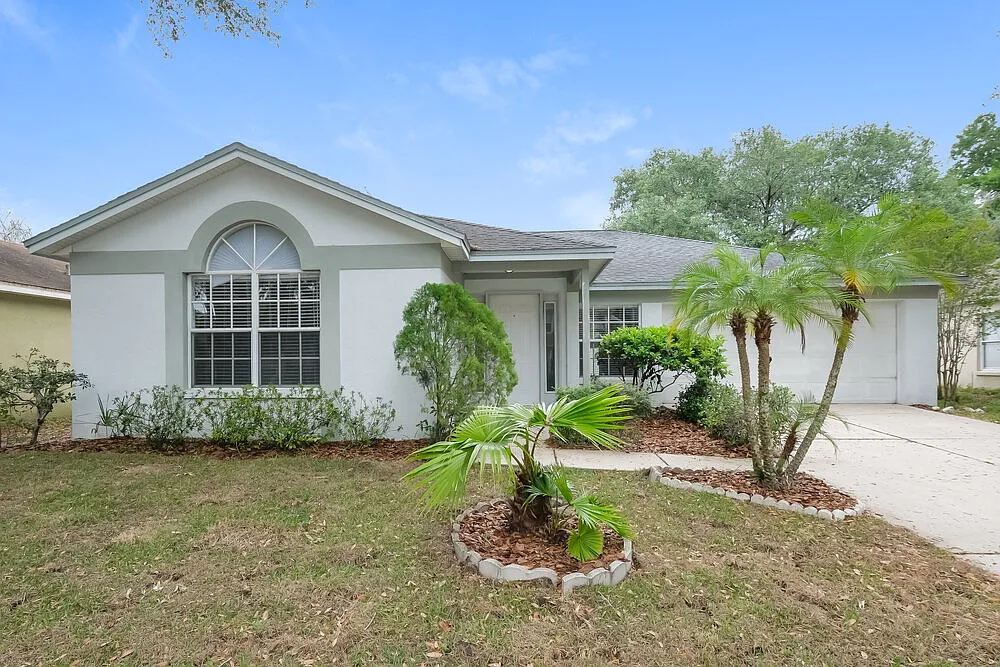 3 bed, 2.0 bath, 1540 sqft, $3,870 — Photo 1