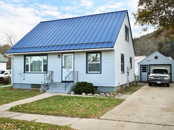 208 N Green St, Rushford, MN 55971