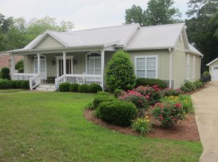 1162 Country Club Rd, Eufaula, AL 36027