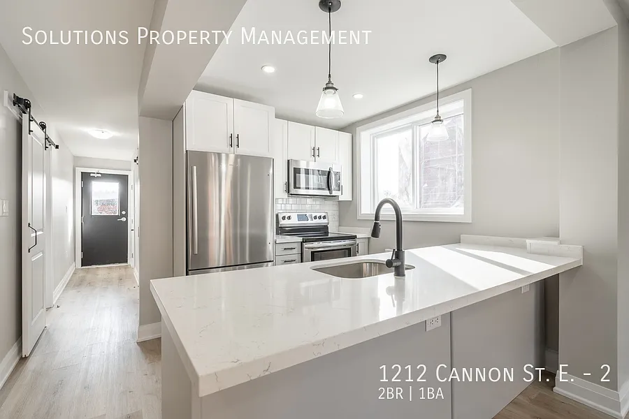 1212 Cannon St E #2