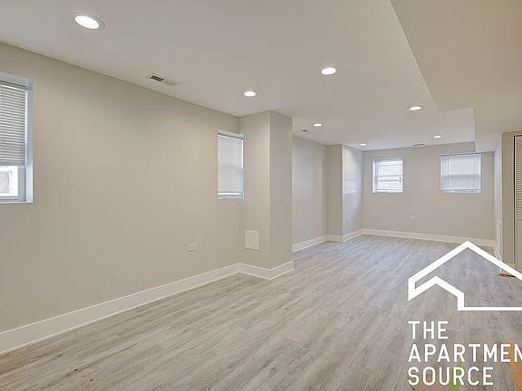 3rd image of 2935 N Lawndale Ave