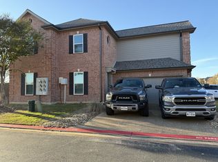 1425 W Villa Maria Rd #306-1, Bryan, TX 77801