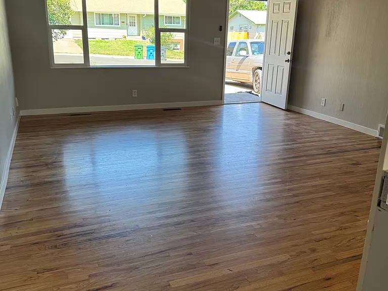 218 N Roosevelt Ave #218 — Photo 4