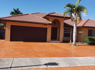 15382 SW 138th Ter, Miami, FL 33196