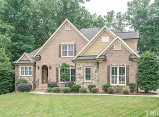 1002 Chatham Ct, Youngsville, NC 27596