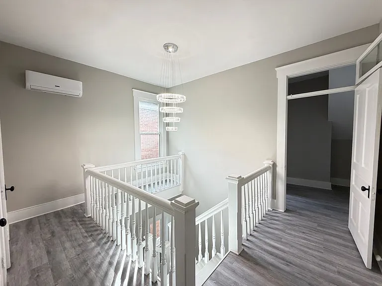3830 Southern Pkwy — Photo 14