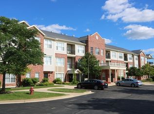 12950 Meadow View Ct UNIT 105, Huntley, IL 60142