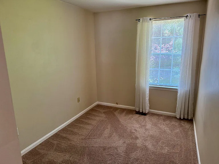 15570 Northgate Dr — Photo 14