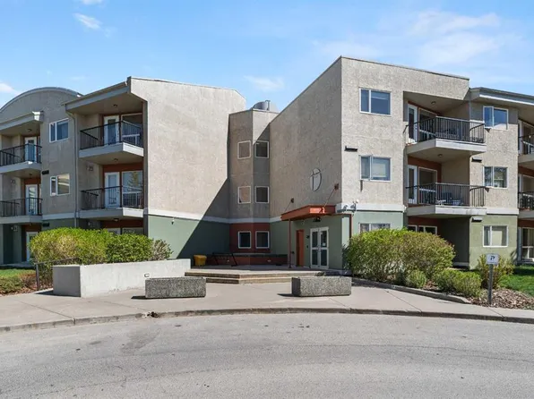 69 S Springborough Ct SW #107, Calgary, AB T3H 5V5
