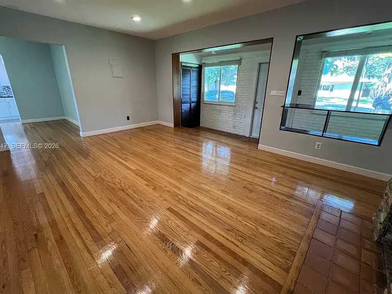 432 Palmetto Dr — Photo 8